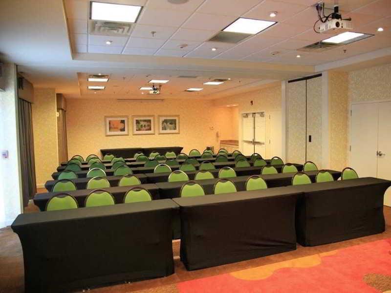 Hilton Garden Inn Savannah Airport Afaceri foto